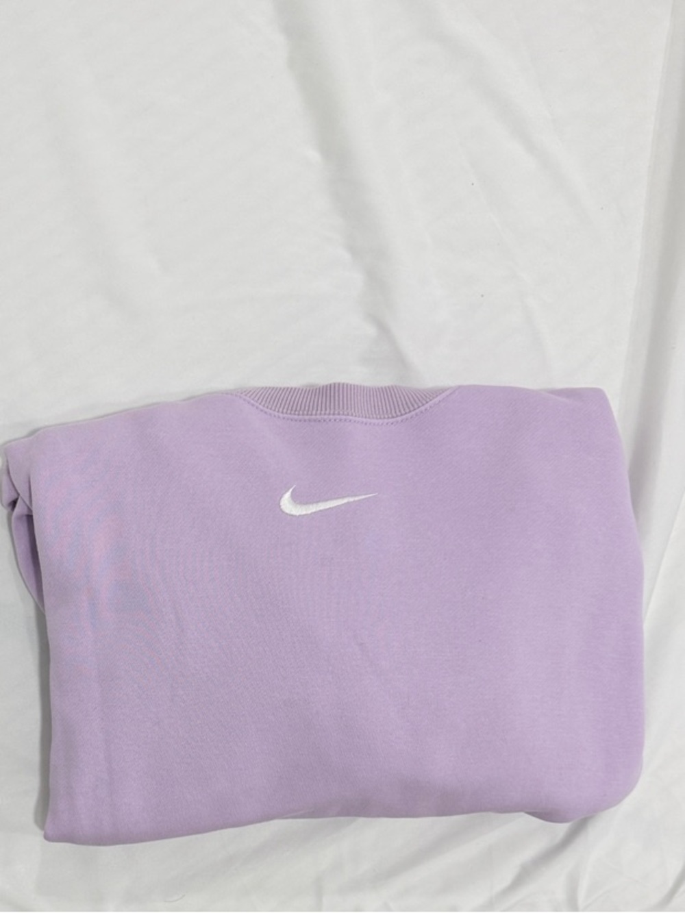 Nike Lavender Crewneck Sweatshirt with White Swoosh - Picture 3 of 4